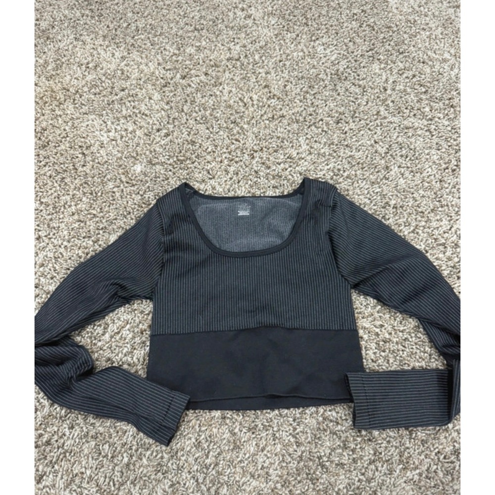 Offline by aerie workout top